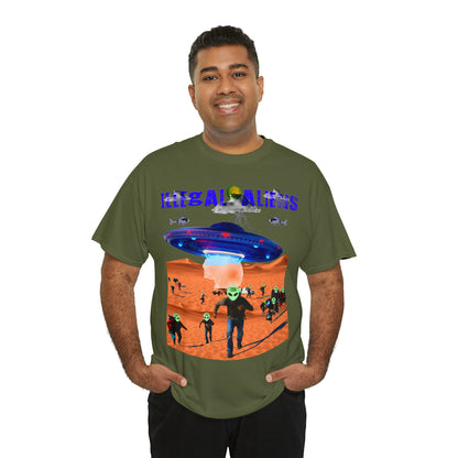 Vintage Sci-Fi Graphic Tee - Alien Invasion Streetwear Print (Bachi)