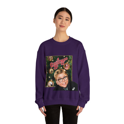 Vintage Holiday Graphic Sweatshirt - 80s Family Cinema Print (Bachi)