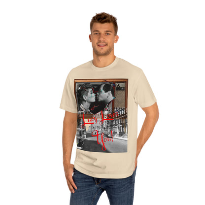 Vintage Sitcom Couple Graphic Tee - Retro TV Streetwear Print (Bachi)