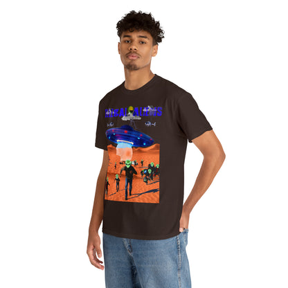Vintage Sci-Fi Graphic Tee - Alien Invasion Streetwear Print (Bachi)