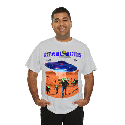 Vintage Sci-Fi Graphic Tee - Alien Invasion Streetwear Print (Bachi)