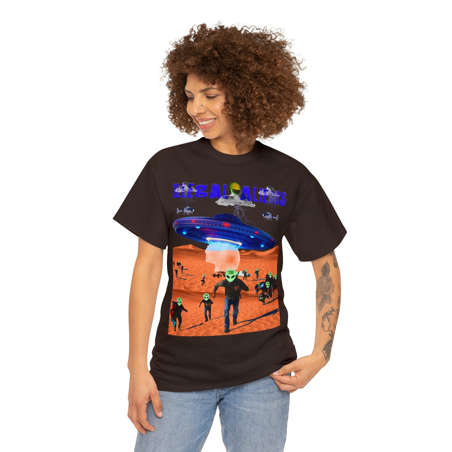 Vintage Sci-Fi Graphic Tee - Alien Invasion Streetwear Print (Bachi)