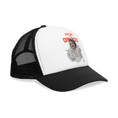 Streetwear Mesh Trucker Cap - Latin Icon Graphic Embroidered (Bachi)