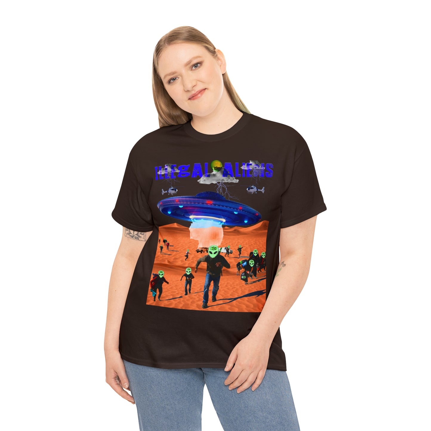 Vintage Sci-Fi Graphic Tee - Alien Invasion Streetwear Print (Bachi)