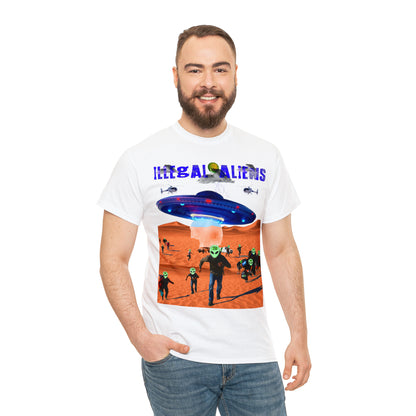 Vintage Sci-Fi Graphic Tee - Alien Invasion Streetwear Print (Bachi)