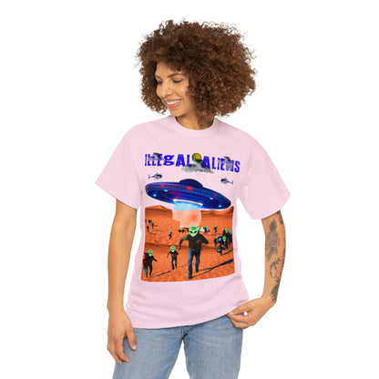 Vintage Sci-Fi Graphic Tee - Alien Invasion Streetwear Print (Bachi)