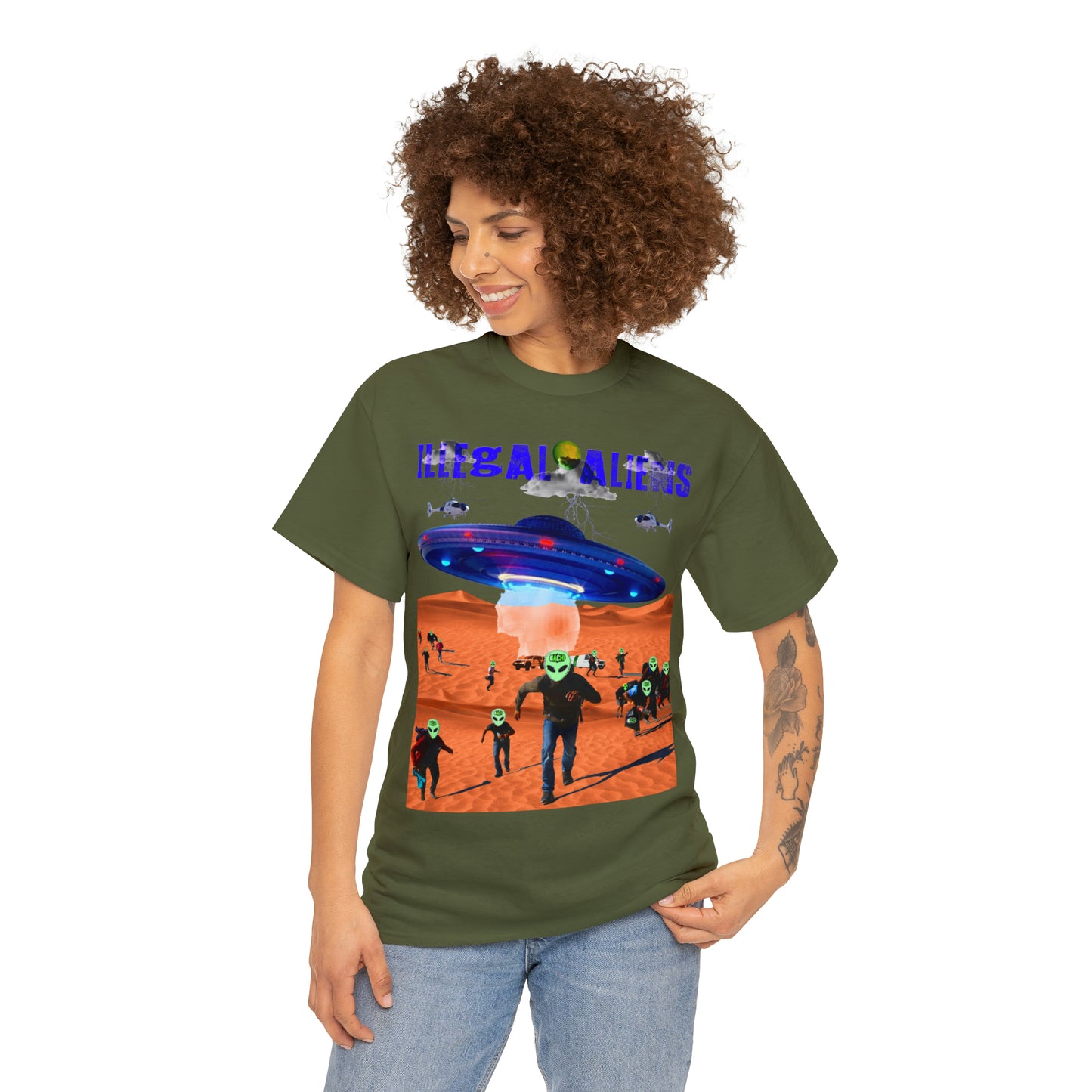 Vintage Sci-Fi Graphic Tee - Alien Invasion Streetwear Print (Bachi)